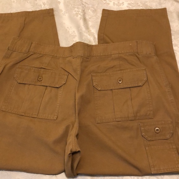 CABELA’S TAN 38 x 30 MENS PANTS RUGGED UTILITY 8-POCKET EXCELLENT CONDITION #134 - Picture 10 of 14